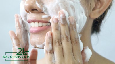 بهترین فوم شستشوی صورت برای پوست خشک (برندهای معروف جهانی)