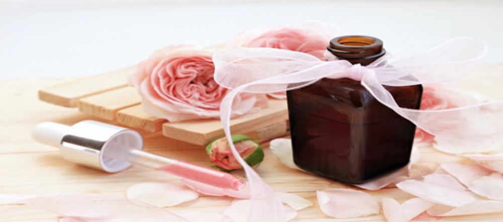 عطر، عطر زنانه، بهترین عطر زنانه، عطر با ماندگاری بالا، کاج شاپ